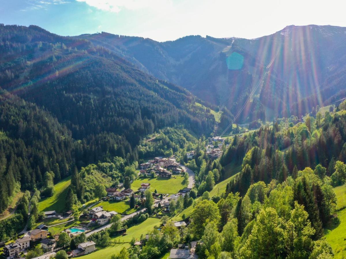 Der Sonnberg Alpinlodges - Apartments Mit Seeblick, Privater Sauna Und Self Check-In Zell am See Kültér fotó