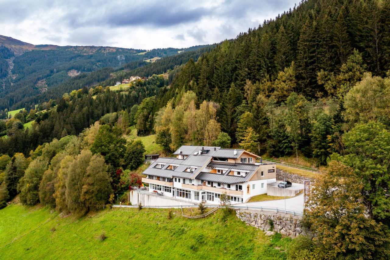 Der Sonnberg Alpinlodges - Apartments Mit Seeblick, Privater Sauna Und Self Check-In Zell am See Kültér fotó