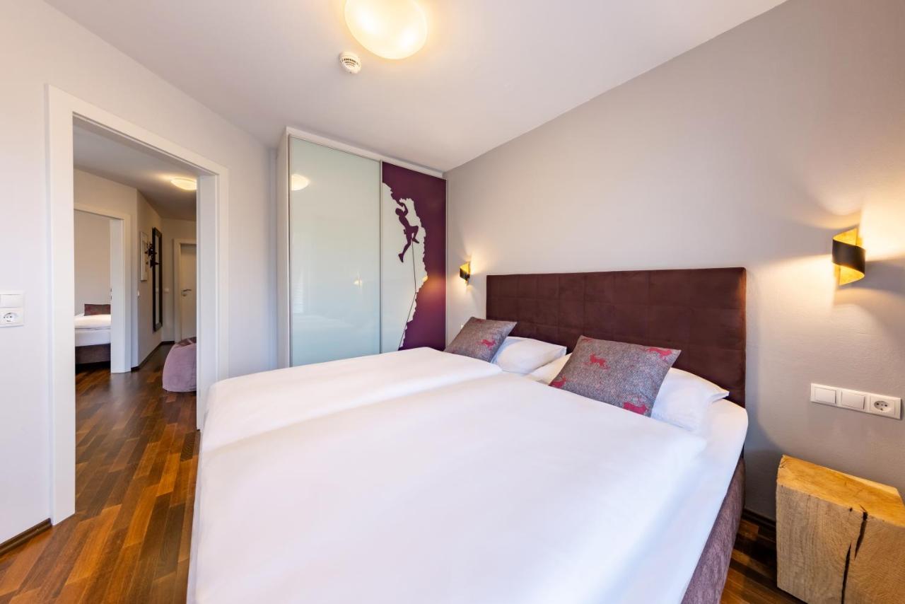 Der Sonnberg Alpinlodges - Apartments Mit Seeblick, Privater Sauna Und Self Check-In Zell am See Kültér fotó