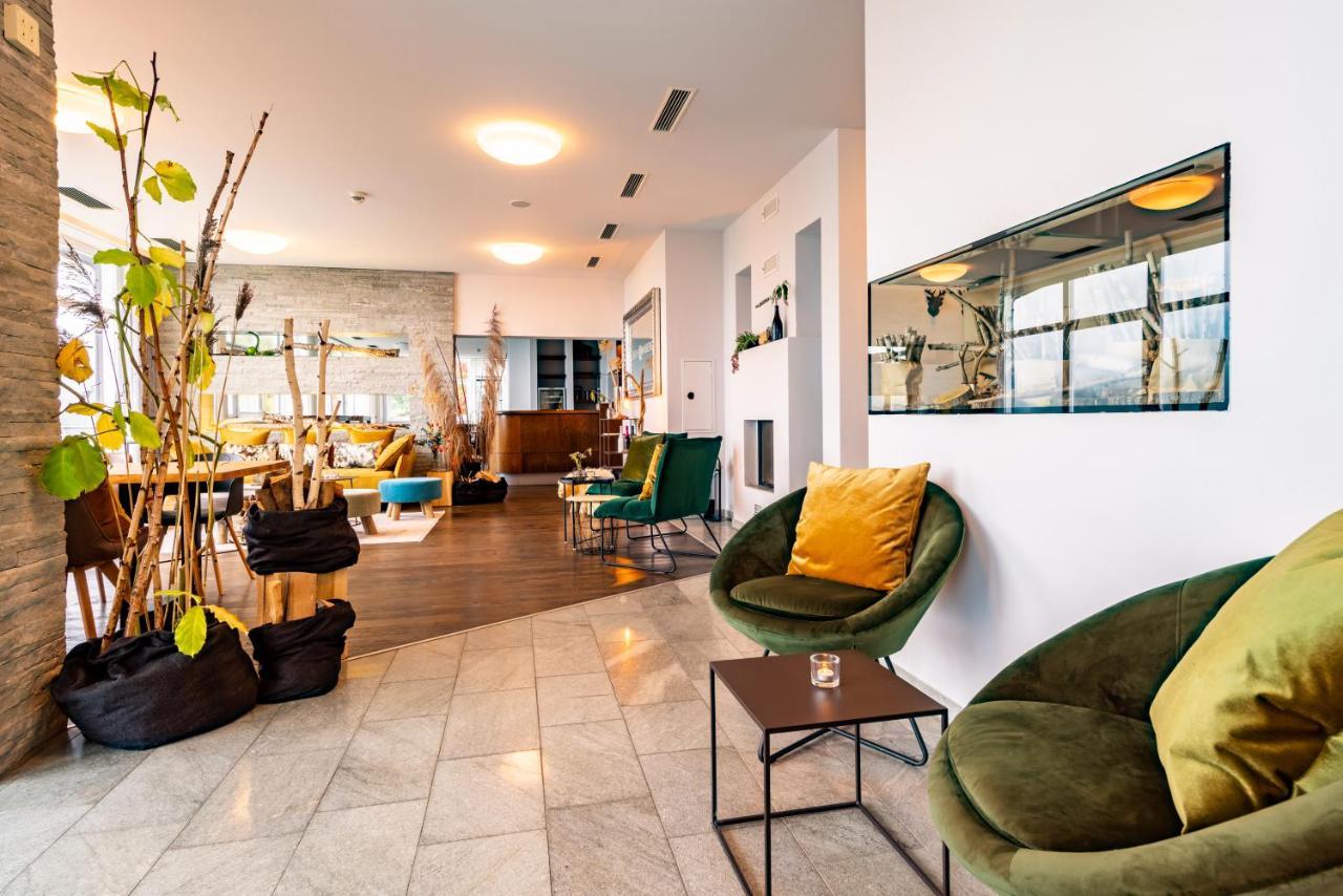 Der Sonnberg Alpinlodges - Apartments Mit Seeblick, Privater Sauna Und Self Check-In Zell am See Kültér fotó