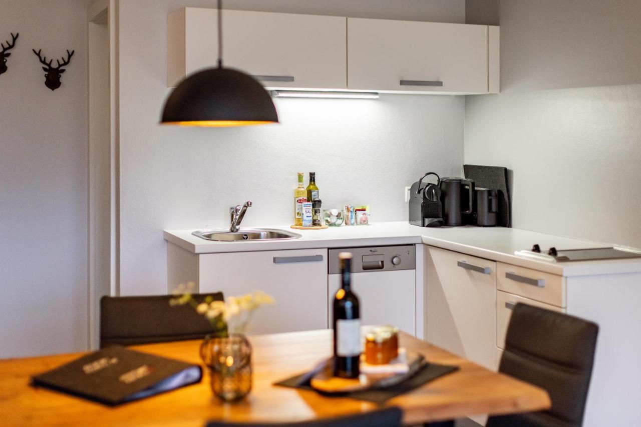 Der Sonnberg Alpinlodges - Apartments Mit Seeblick, Privater Sauna Und Self Check-In Zell am See Kültér fotó