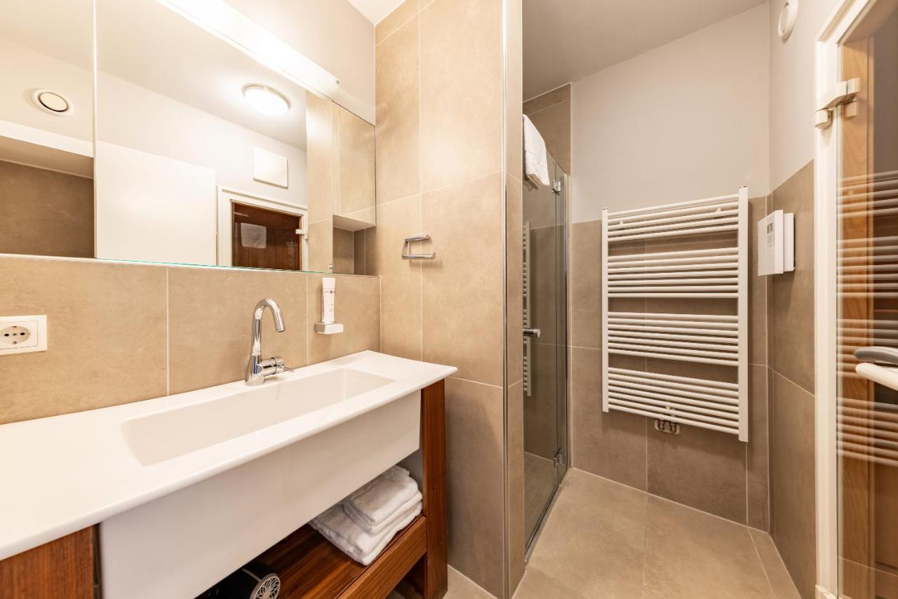 Der Sonnberg Alpinlodges - Apartments Mit Seeblick, Privater Sauna Und Self Check-In Zell am See Kültér fotó
