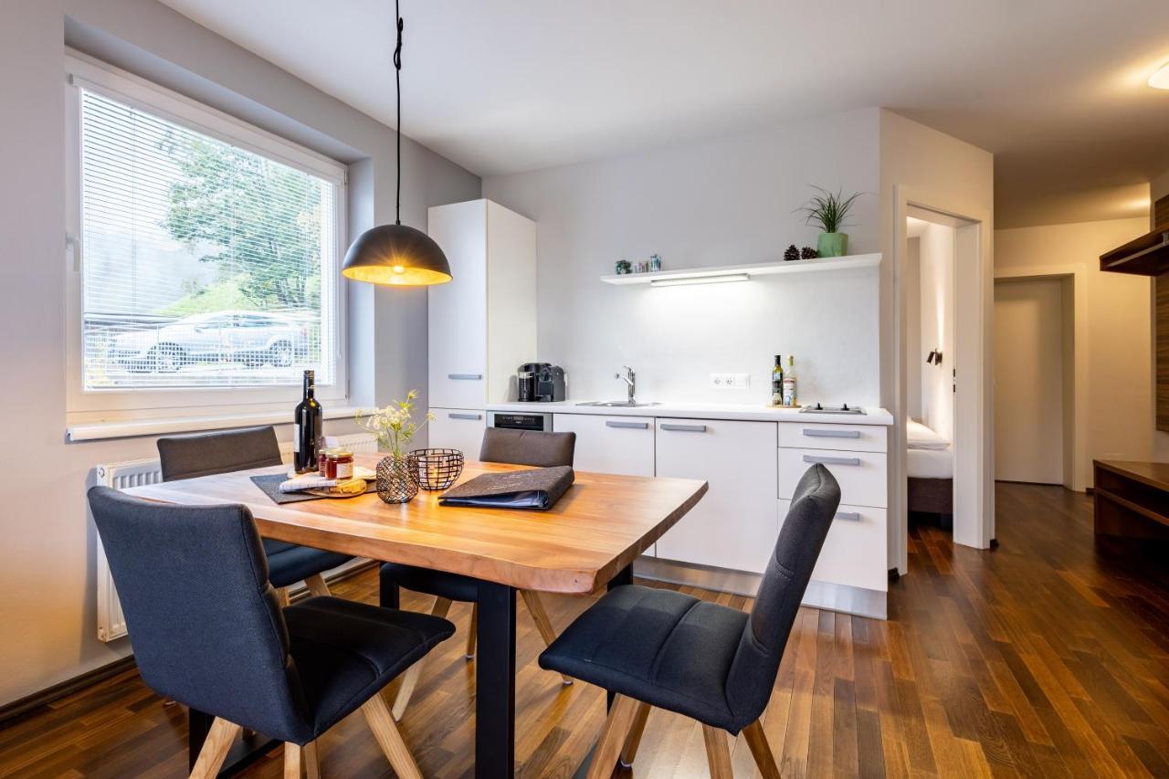 Der Sonnberg Alpinlodges - Apartments Mit Seeblick, Privater Sauna Und Self Check-In Zell am See Kültér fotó